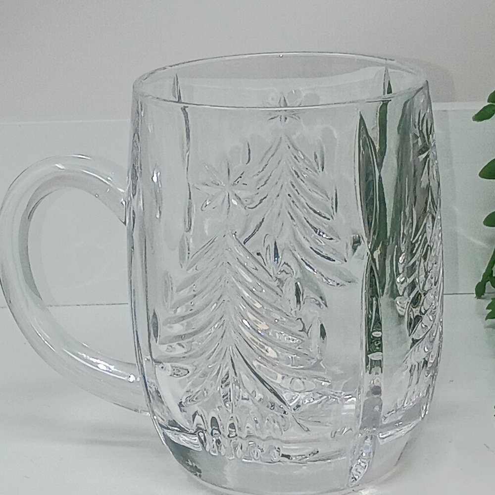 Mikasa Heavy Crystal Clear Glass Mug with Tree Design